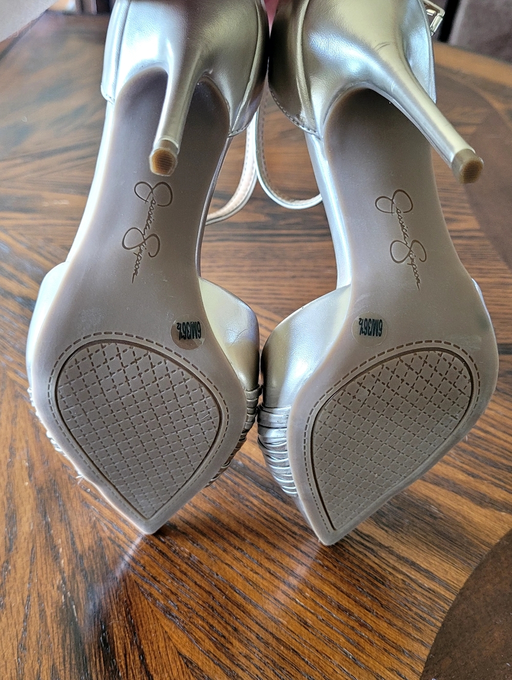 Jessica Simpson Heels - Picture 5 of 9